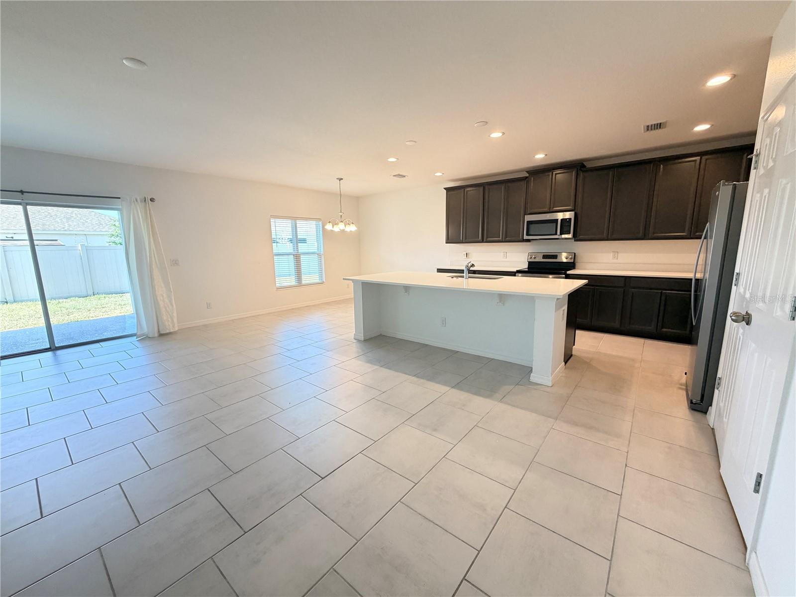Image 4 of 44 For 4629 Bernard Boulevard