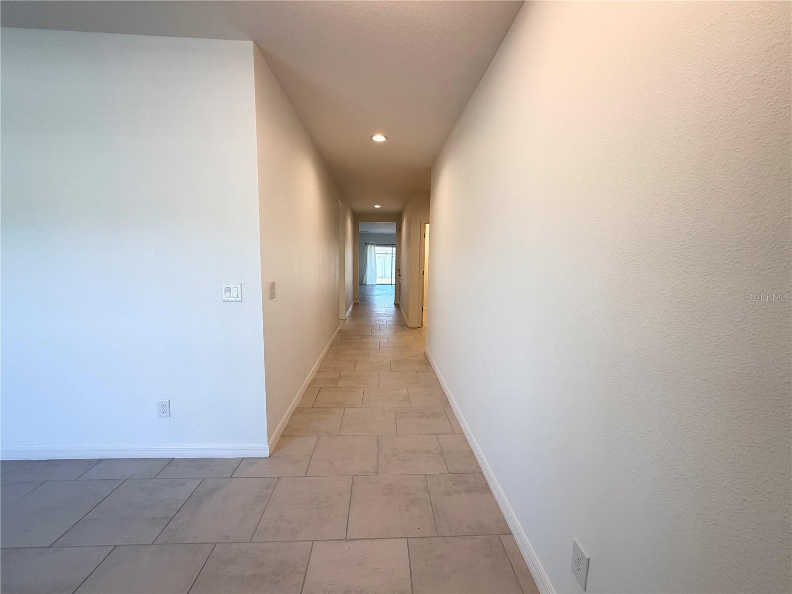 Image 9 of 44 For 4629 Bernard Boulevard