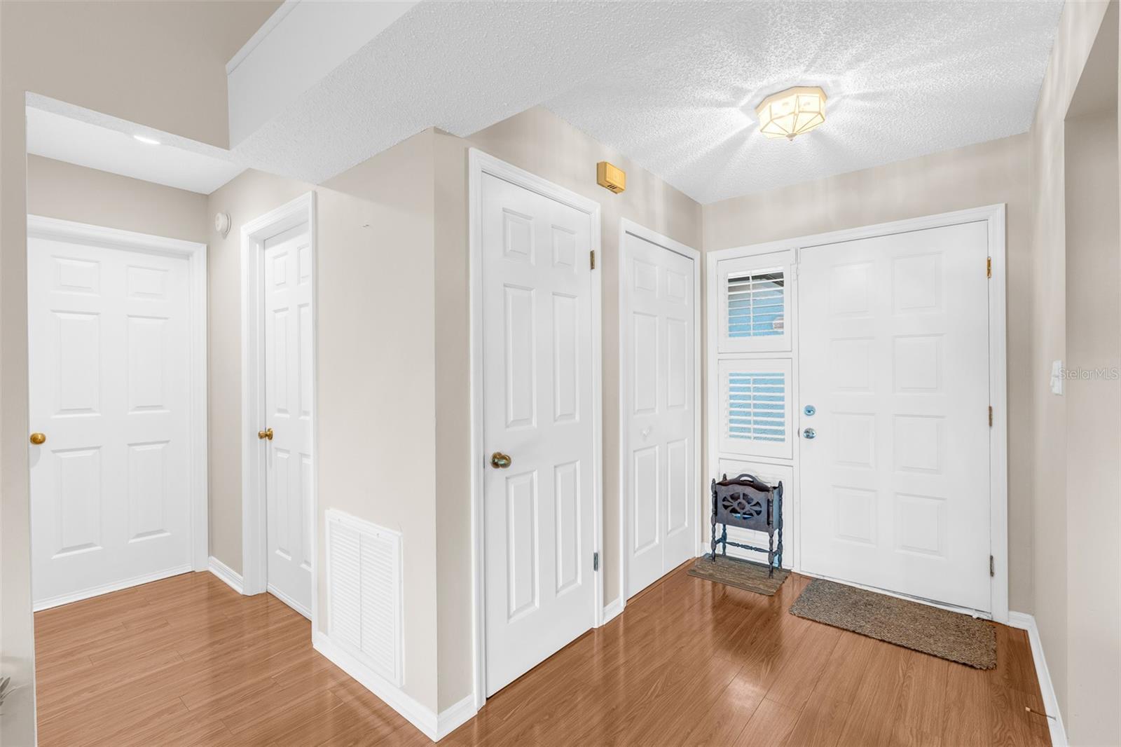 Image 34 of 79 For 7516 Chapelhill Drive