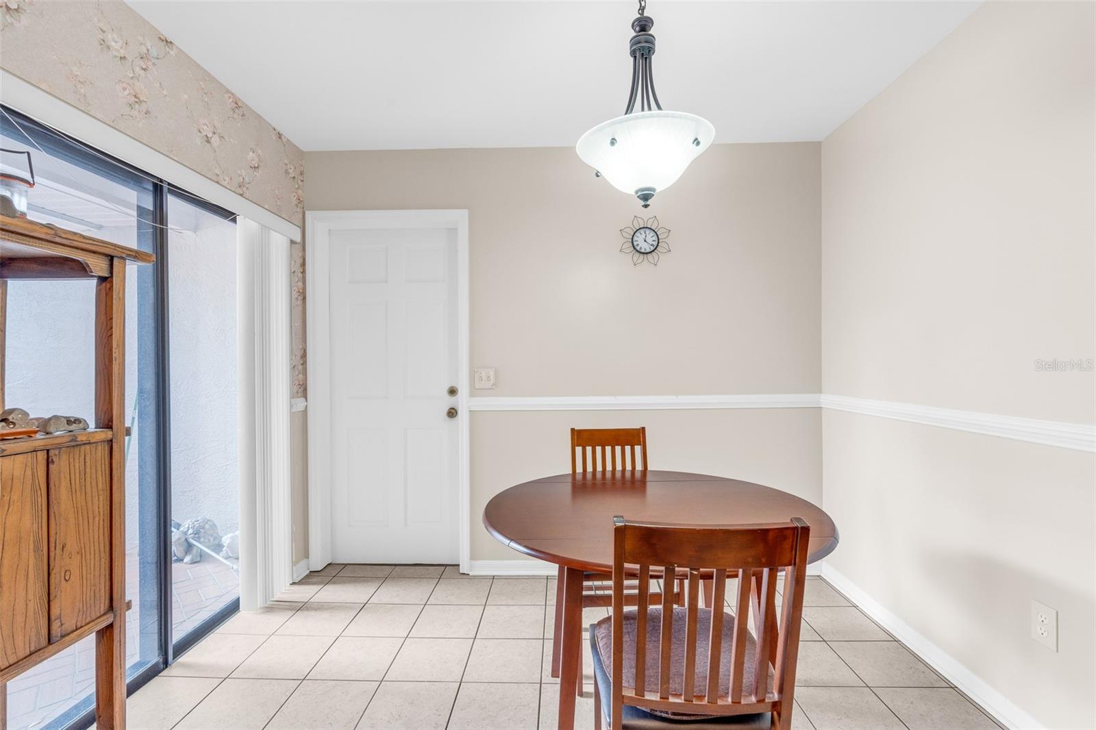 Image 49 of 79 For 7516 Chapelhill Drive