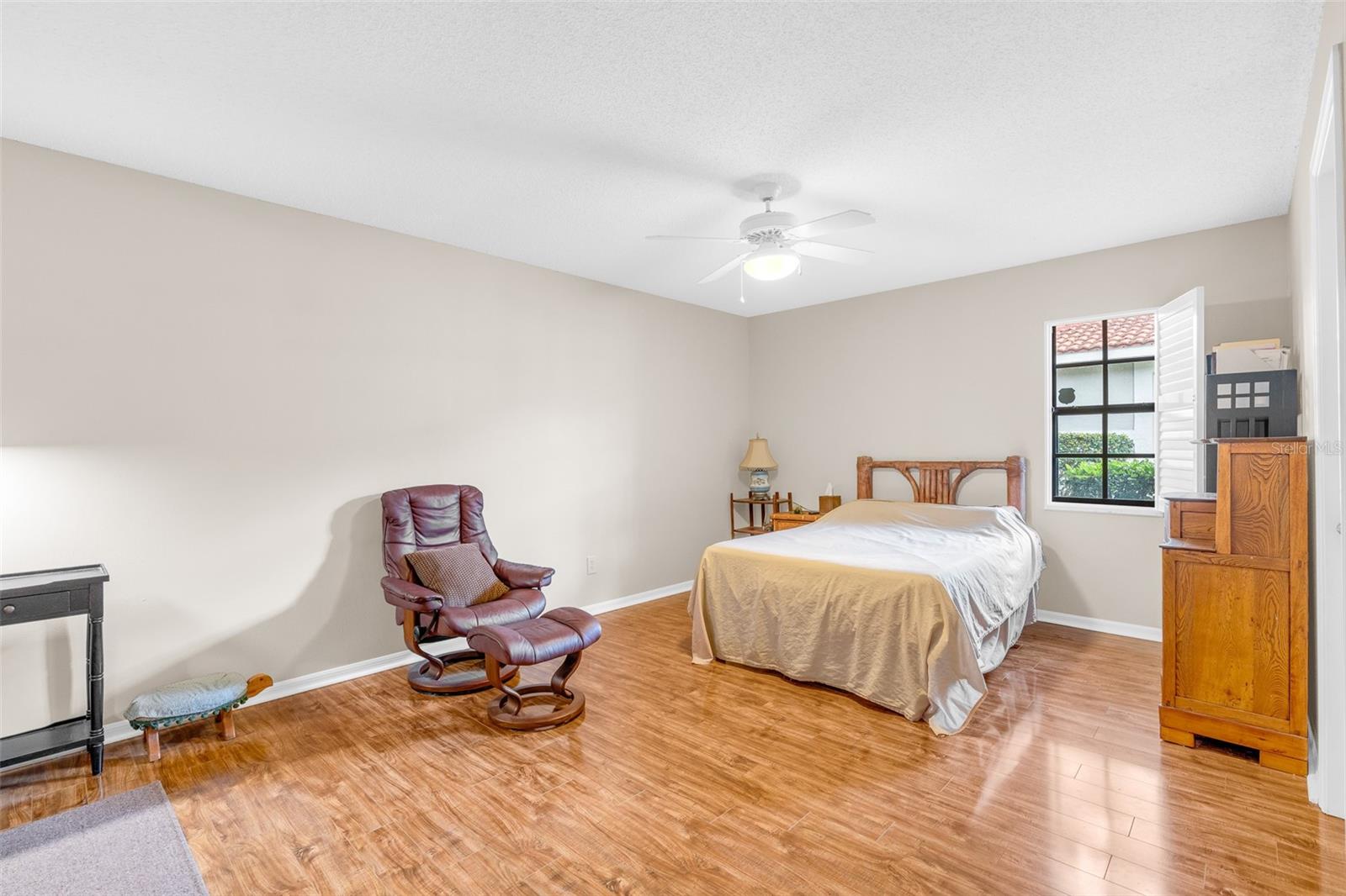 Image 51 of 79 For 7516 Chapelhill Drive