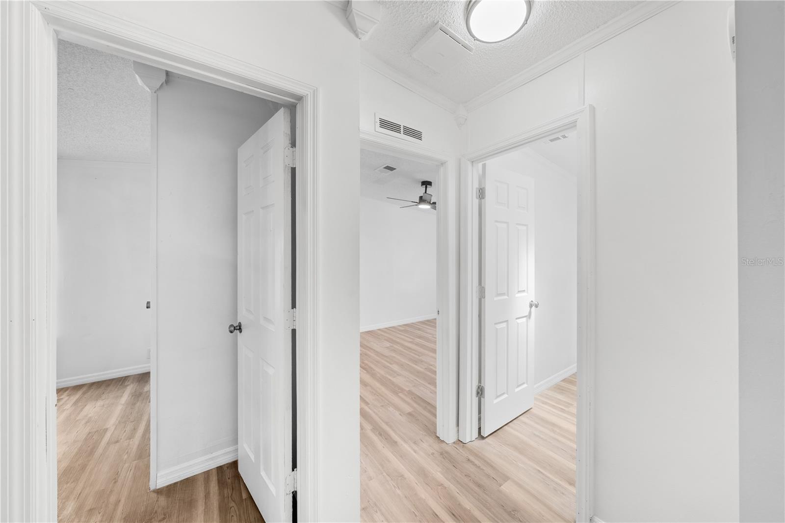 Image 14 of 37 For 9545 161st Street