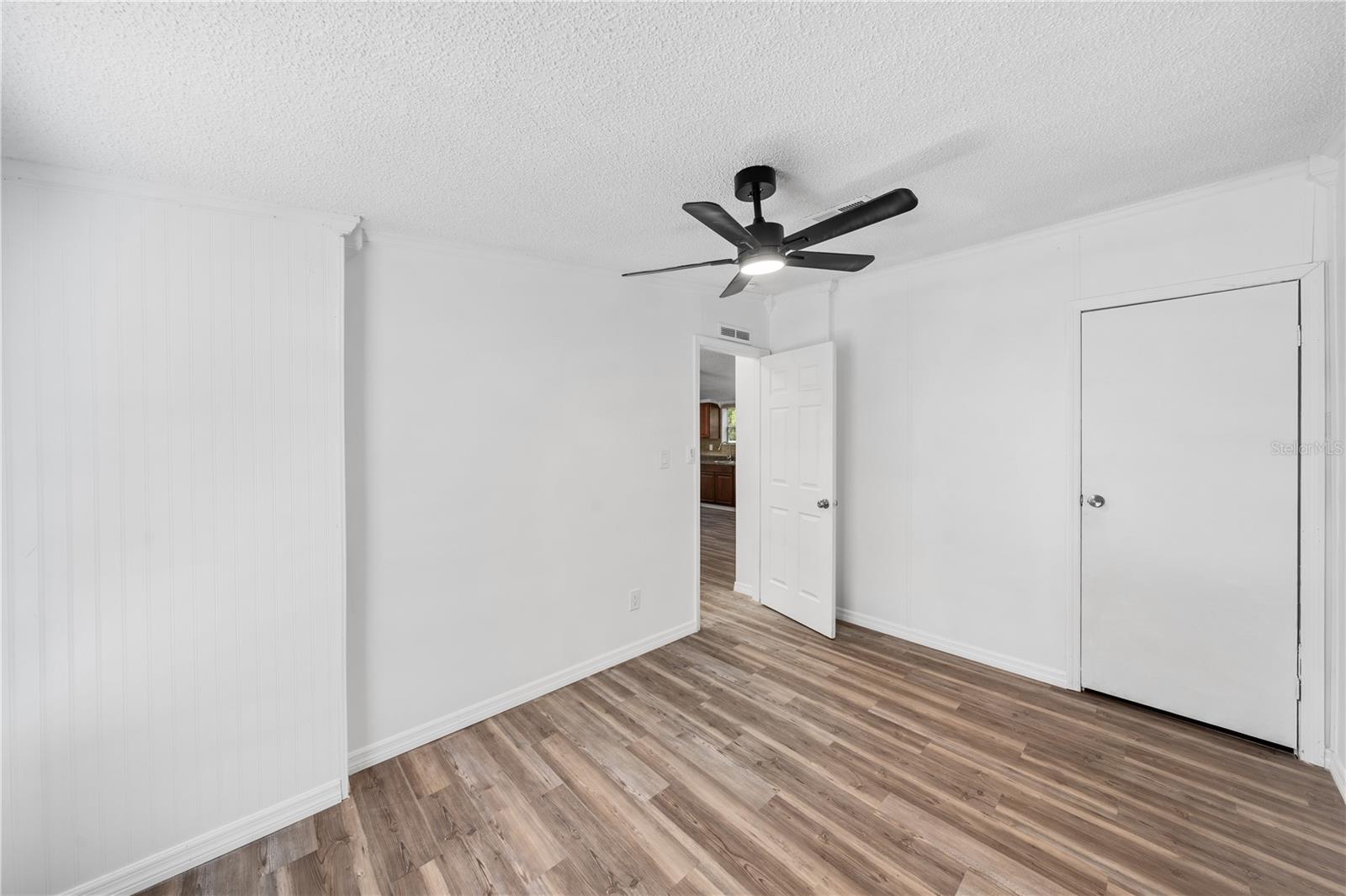 Image 16 of 37 For 9545 161st Street