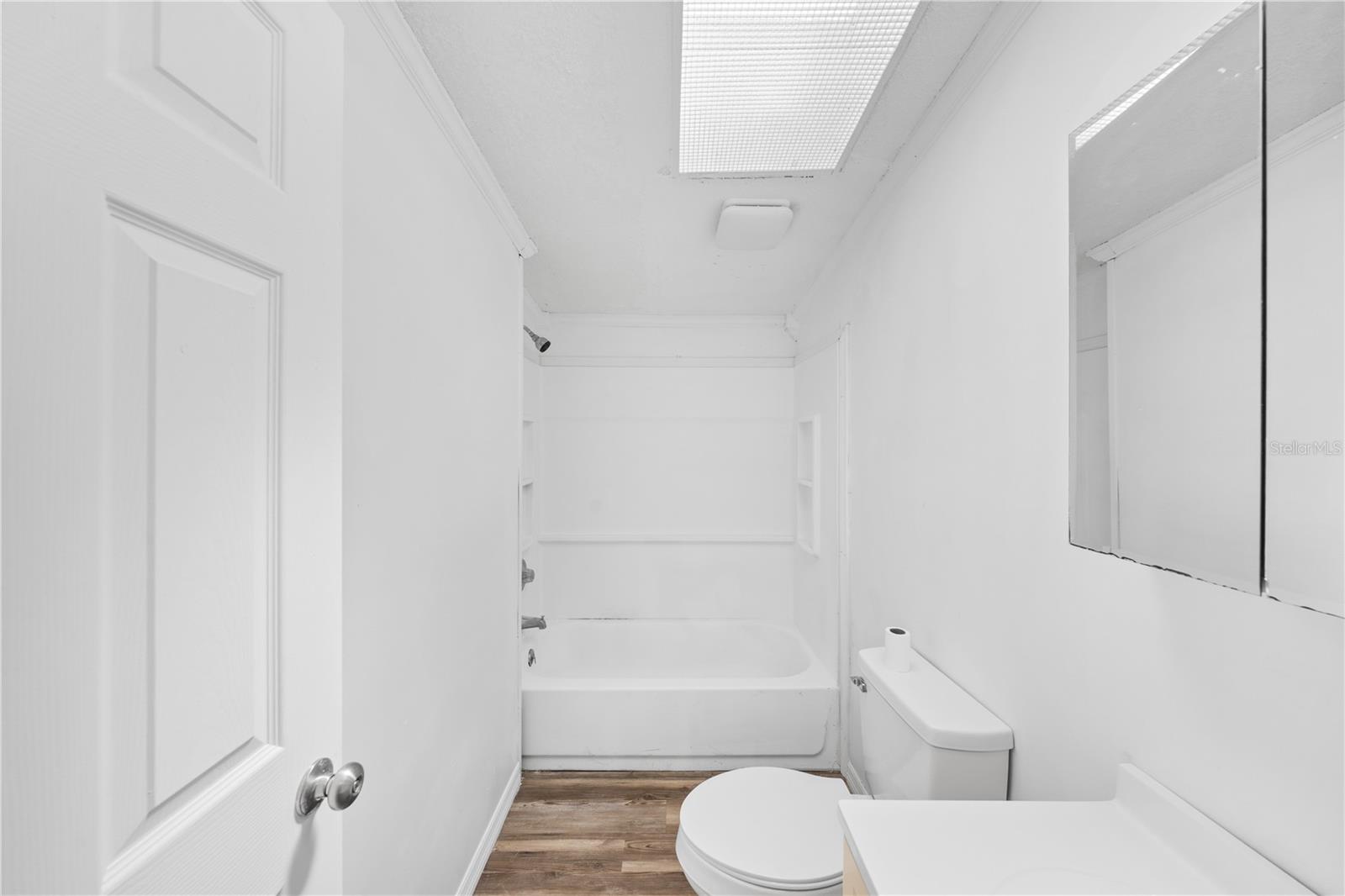 Image 21 of 37 For 9545 161st Street