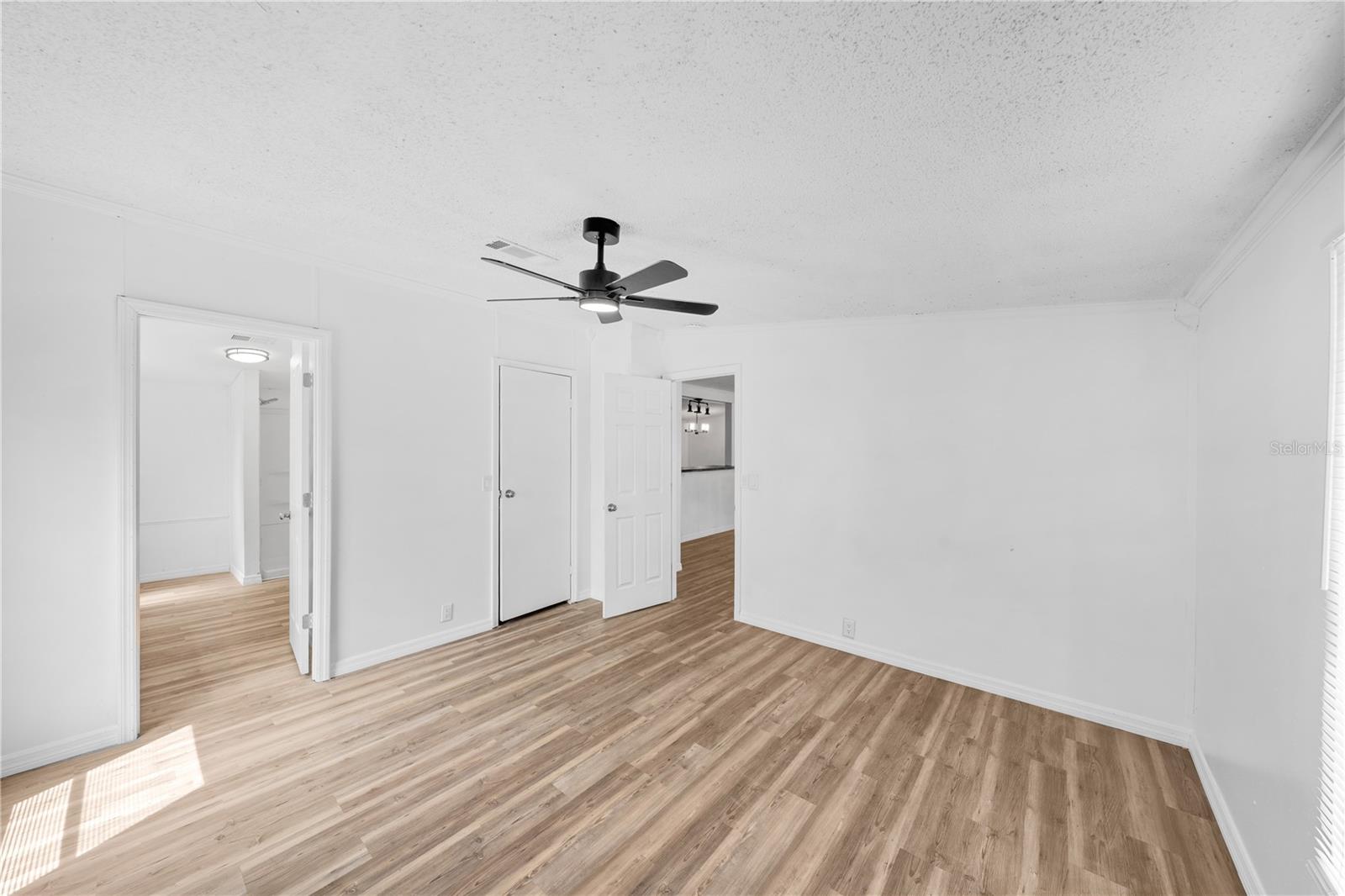 Image 27 of 37 For 9545 161st Street