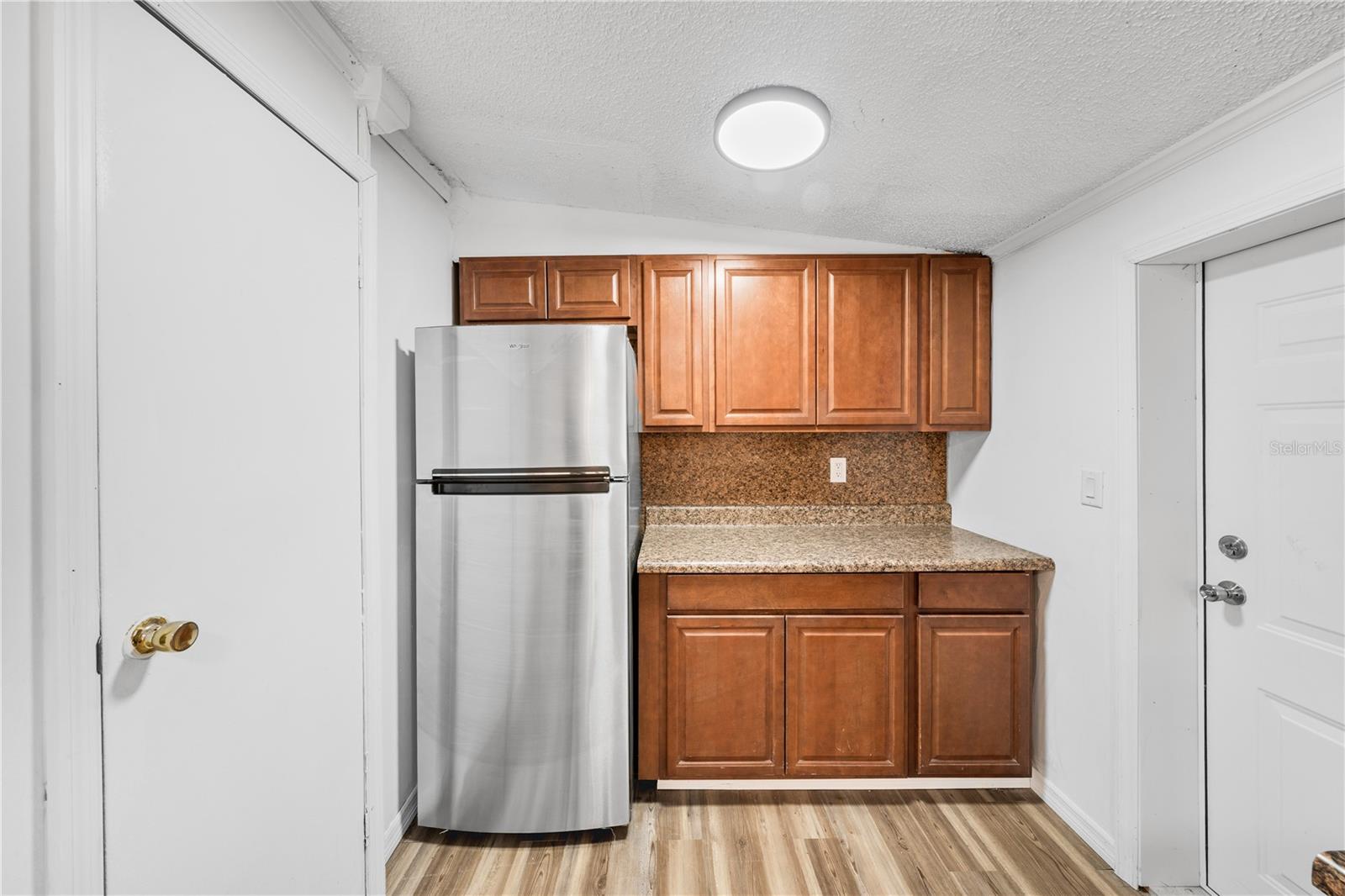 Image 9 of 37 For 9545 161st Street