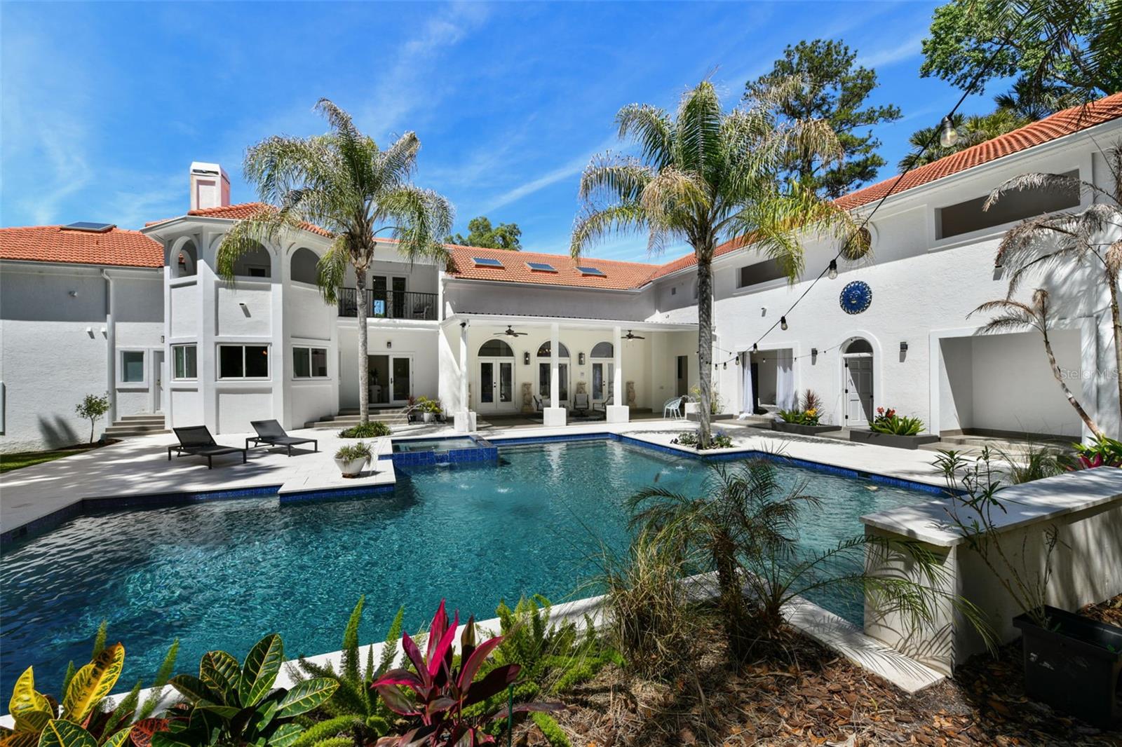 Image 19 of 100 For 2113 Silver Leaf Court