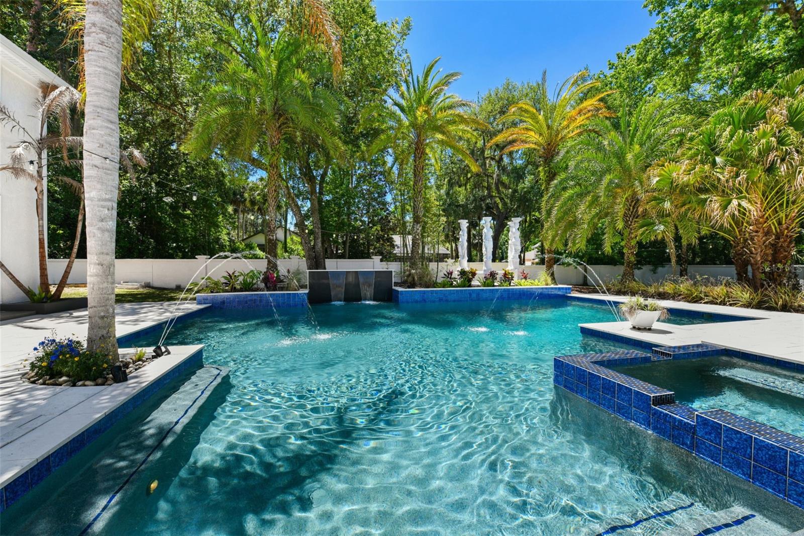 Image 21 of 100 For 2113 Silver Leaf Court