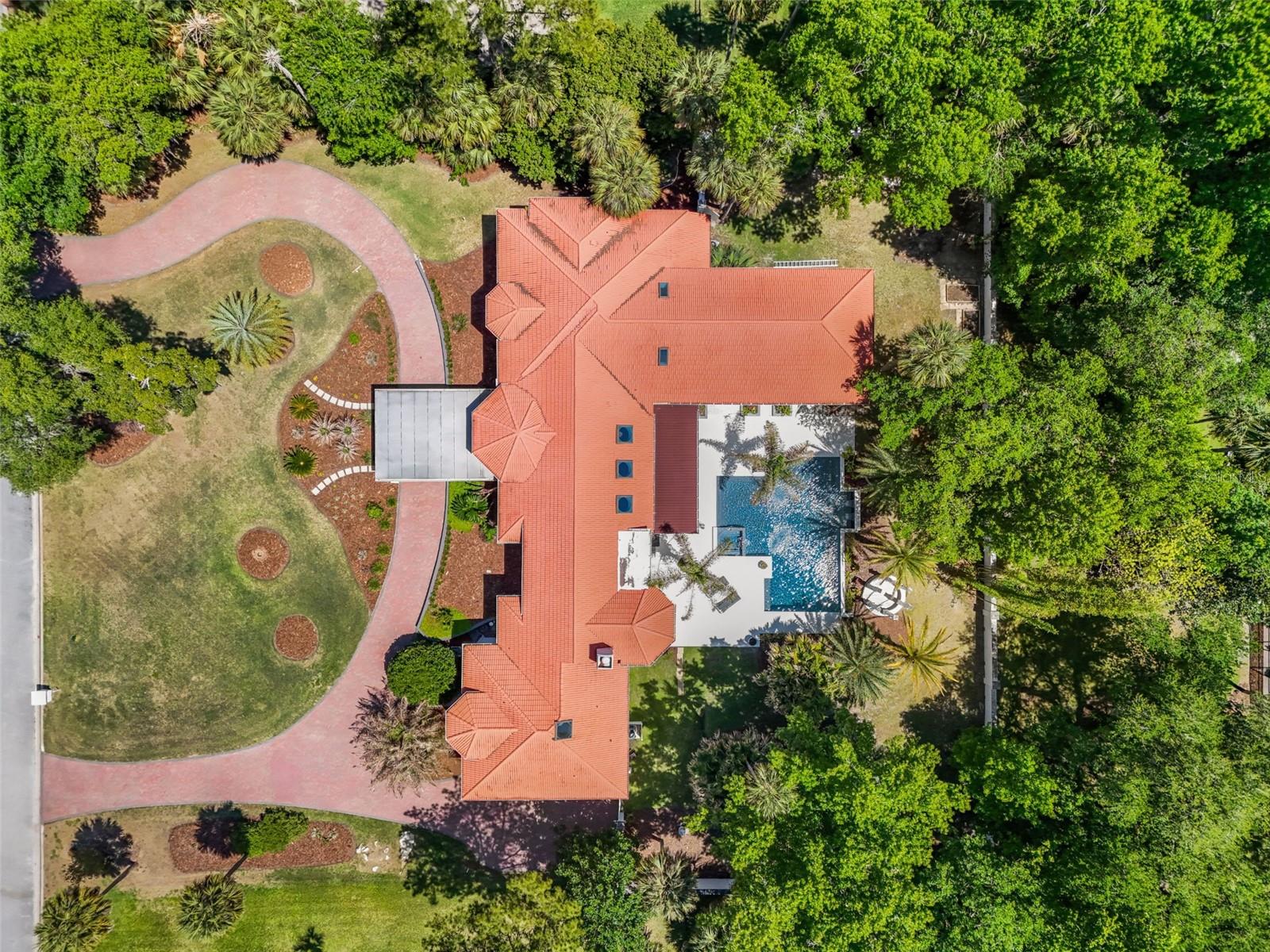 Image 5 of 100 For 2113 Silver Leaf Court