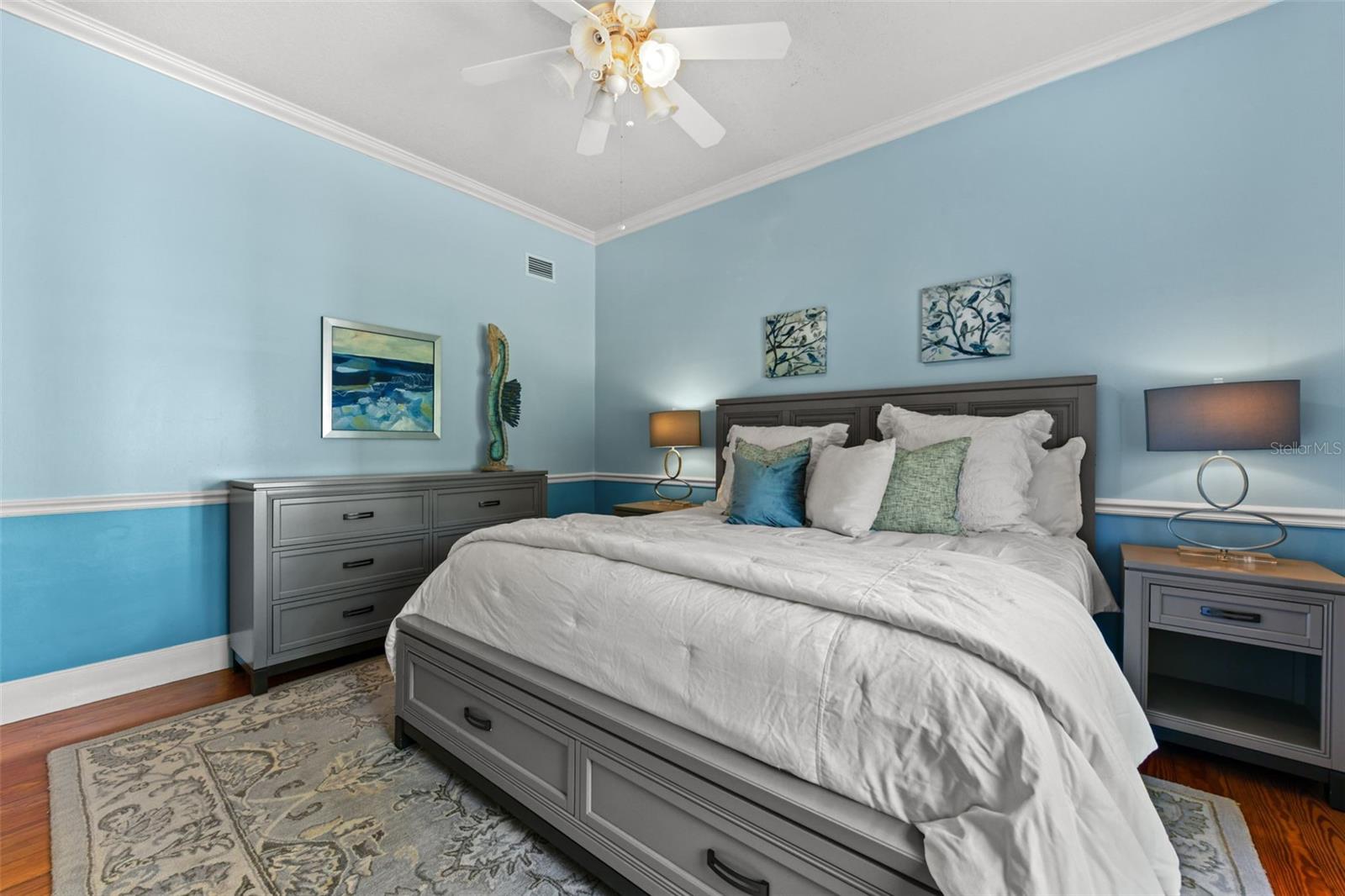 Image 52 of 100 For 2113 Silver Leaf Court