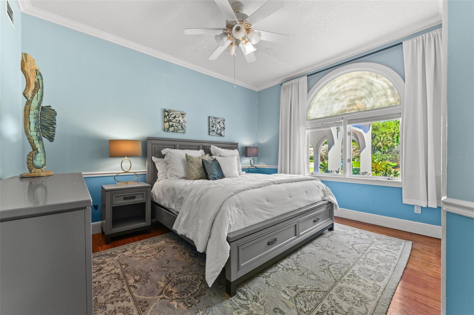 Image 53 of 100 For 2113 Silver Leaf Court