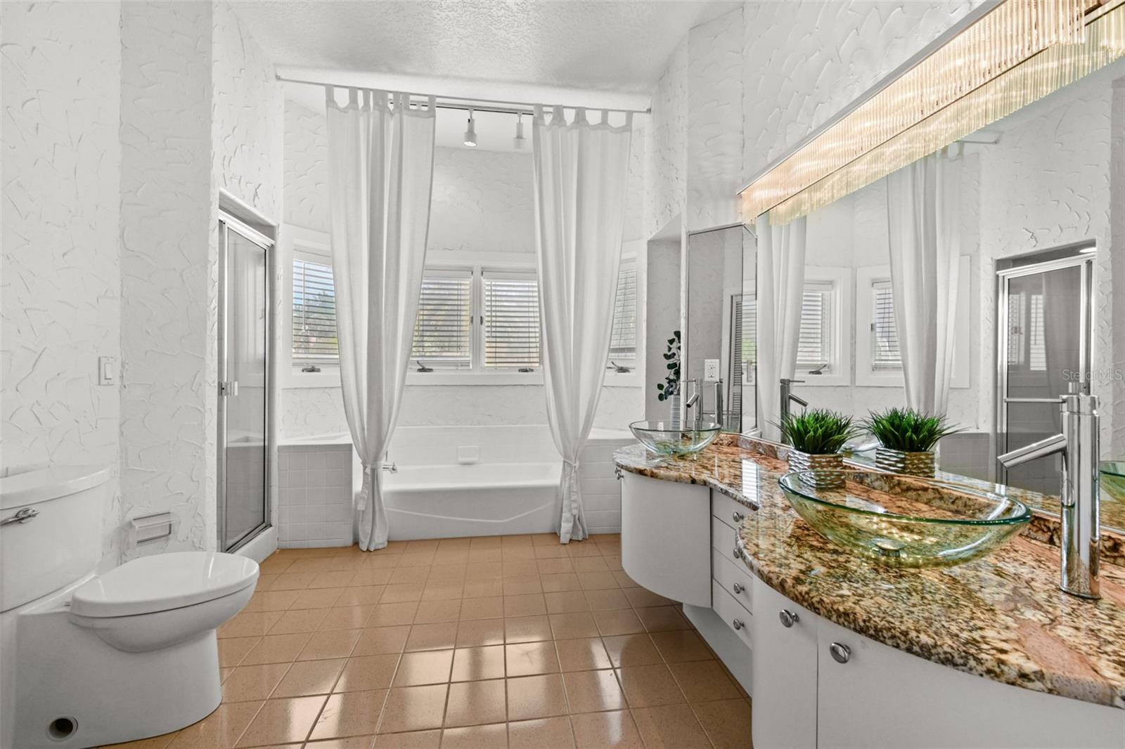 Image 55 of 100 For 2113 Silver Leaf Court