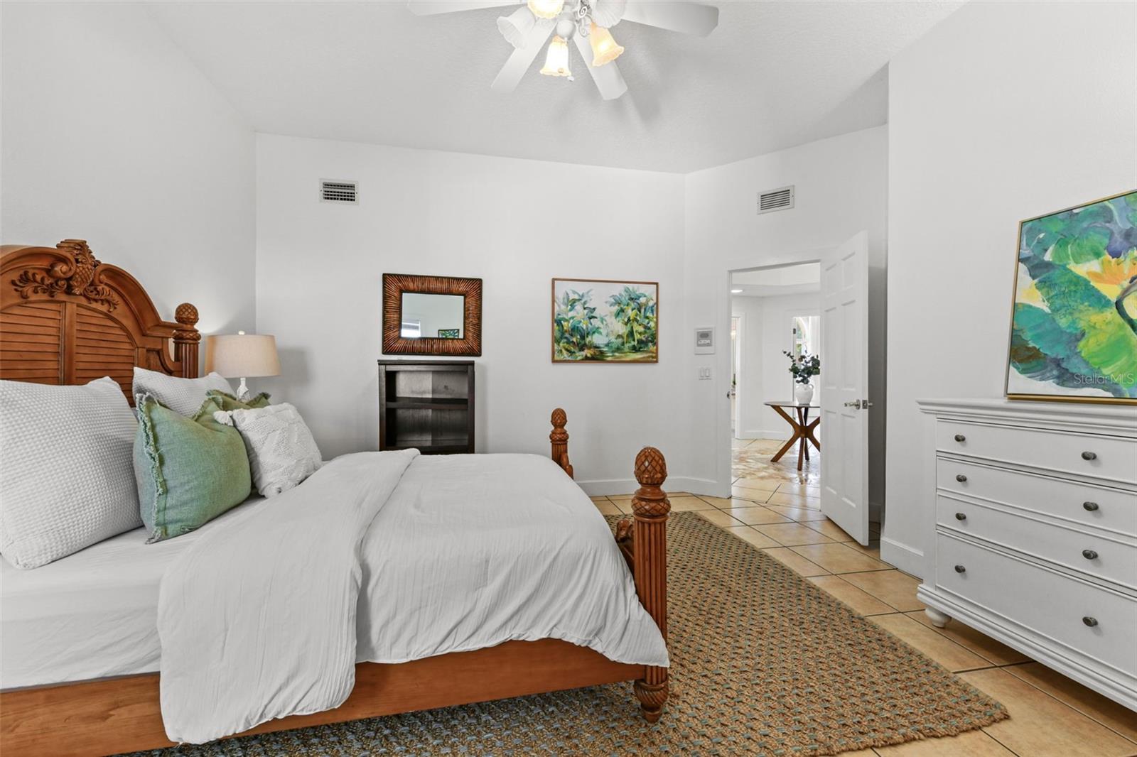 Image 57 of 100 For 2113 Silver Leaf Court