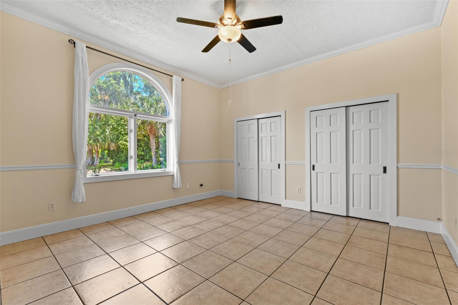 Image 61 of 100 For 2113 Silver Leaf Court