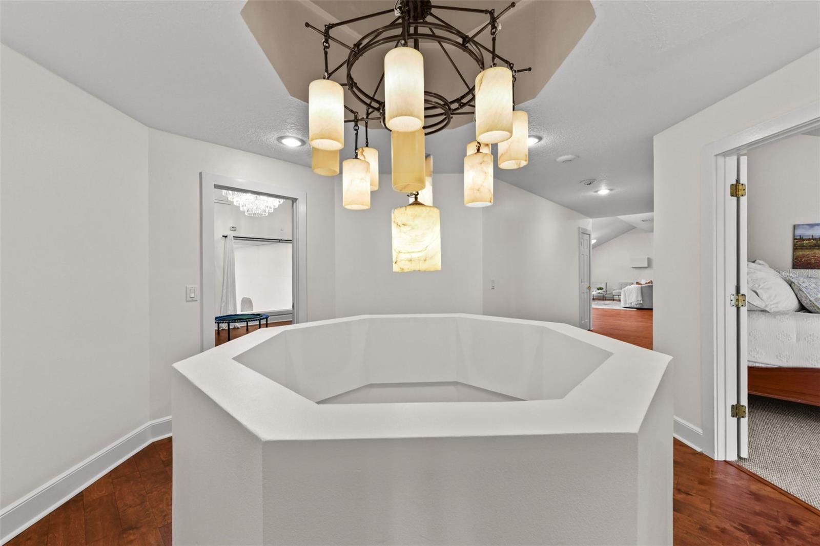 Image 74 of 100 For 2113 Silver Leaf Court