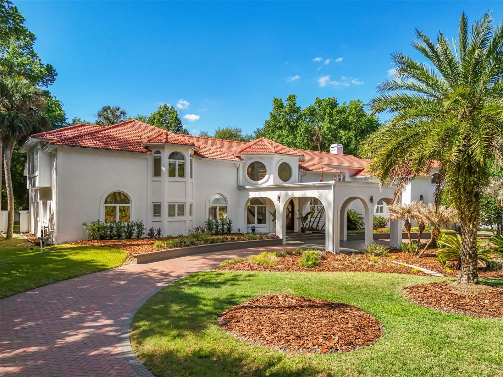 Image 8 of 100 For 2113 Silver Leaf Court