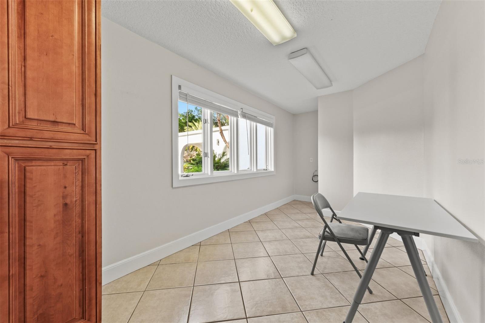 Image 86 of 100 For 2113 Silver Leaf Court