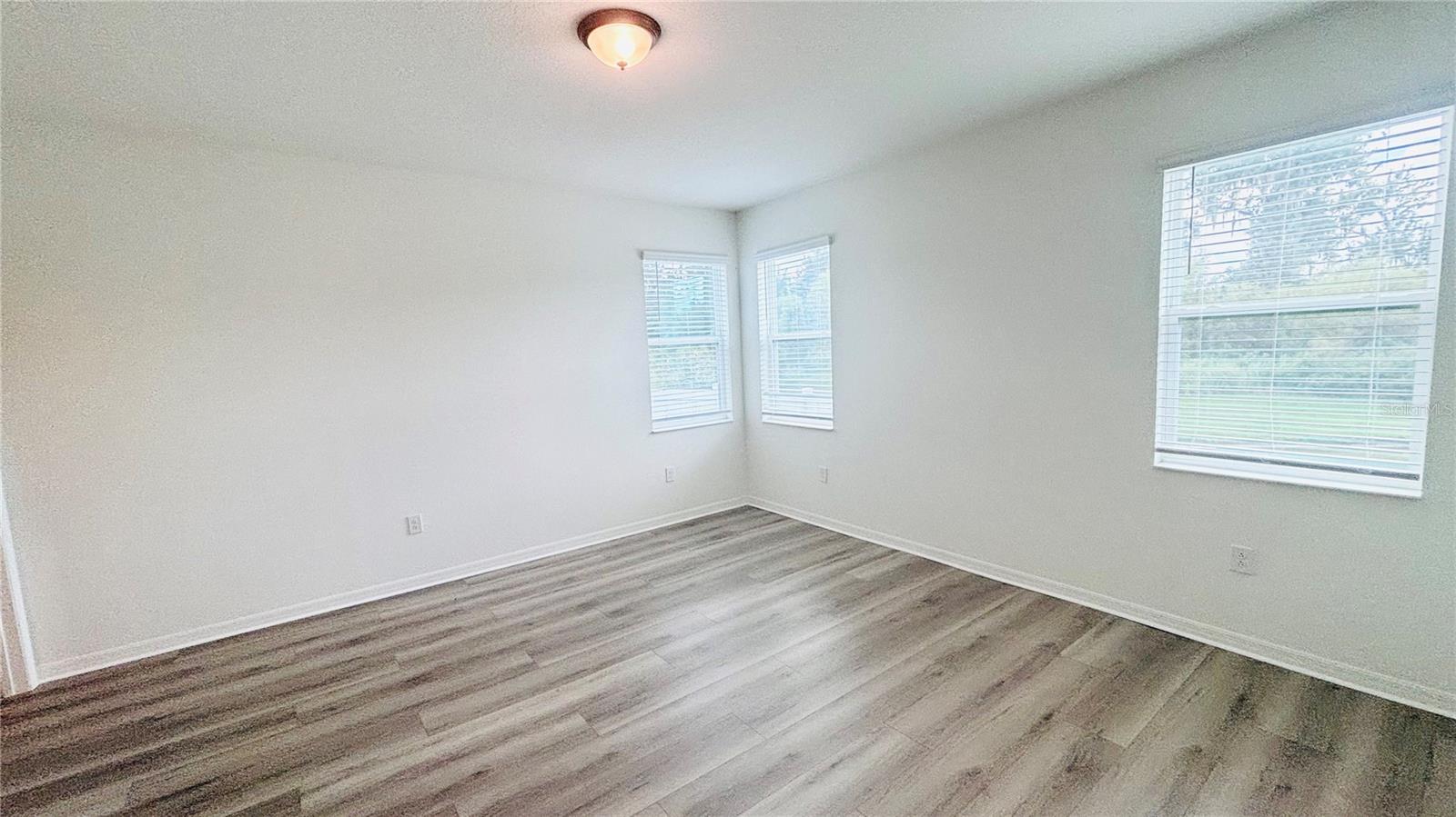 Image 12 of 31 For 557 Scott Lake Creek Lane