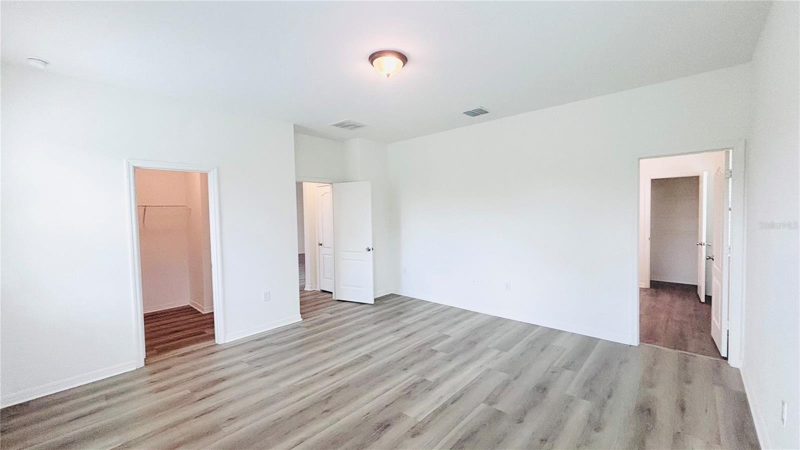 Image 15 of 31 For 557 Scott Lake Creek Lane