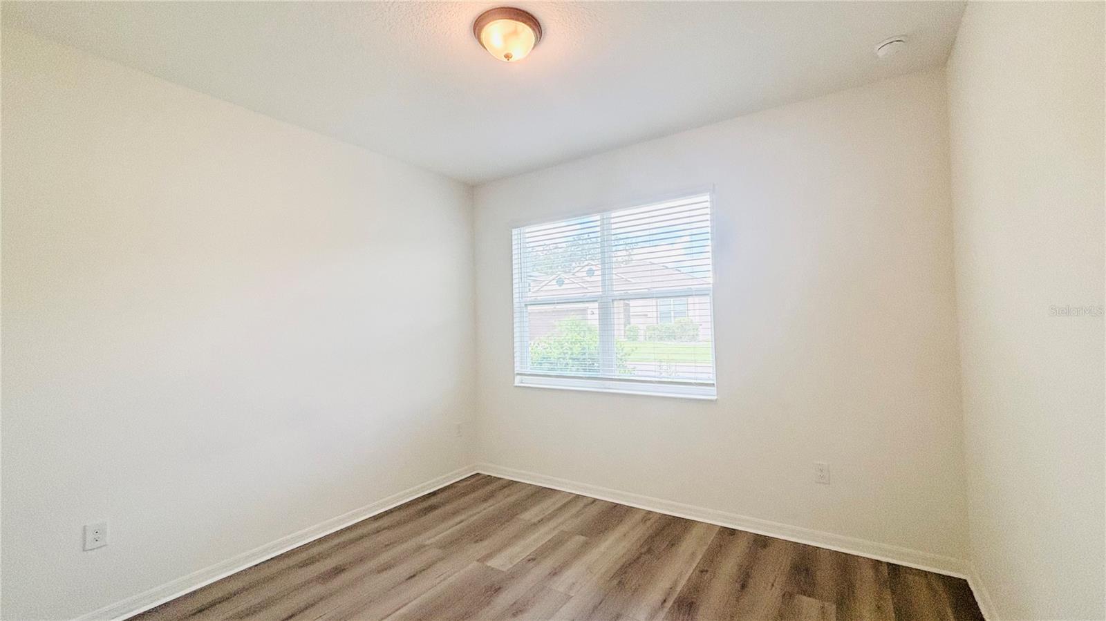 Image 21 of 31 For 557 Scott Lake Creek Lane