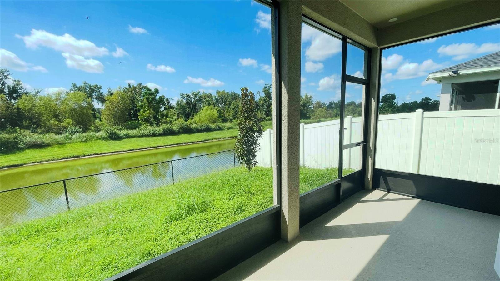 Image 29 of 31 For 557 Scott Lake Creek Lane