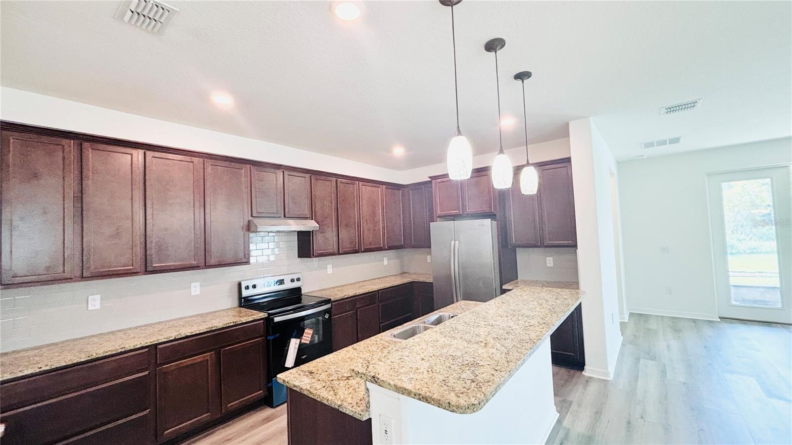 Image 5 of 31 For 557 Scott Lake Creek Lane