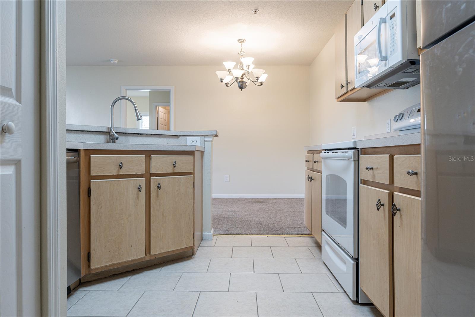 Image 19 of 29 For 6596 Swissco Drive 1524