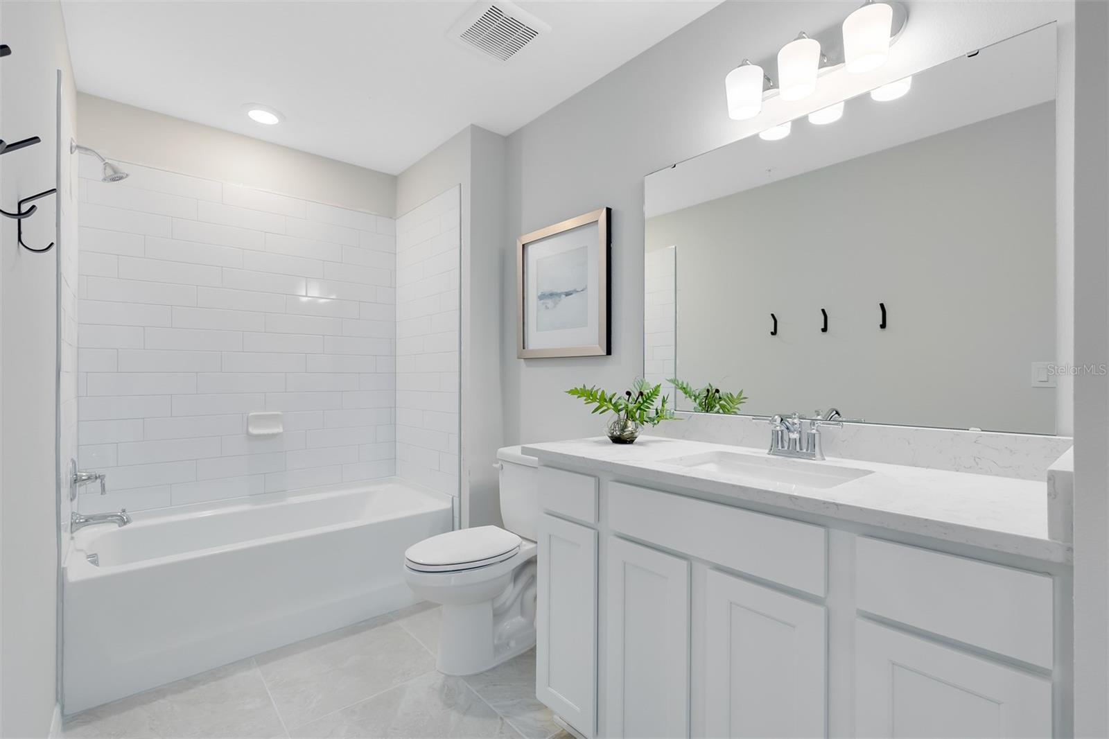 Image 18 of 19 For 4431 Jetty Lane Ne