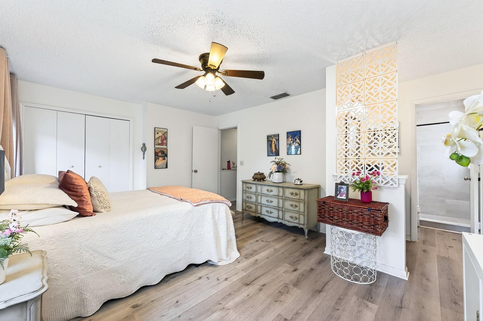 Image 11 of 25 For 299 Woodgreen Lane