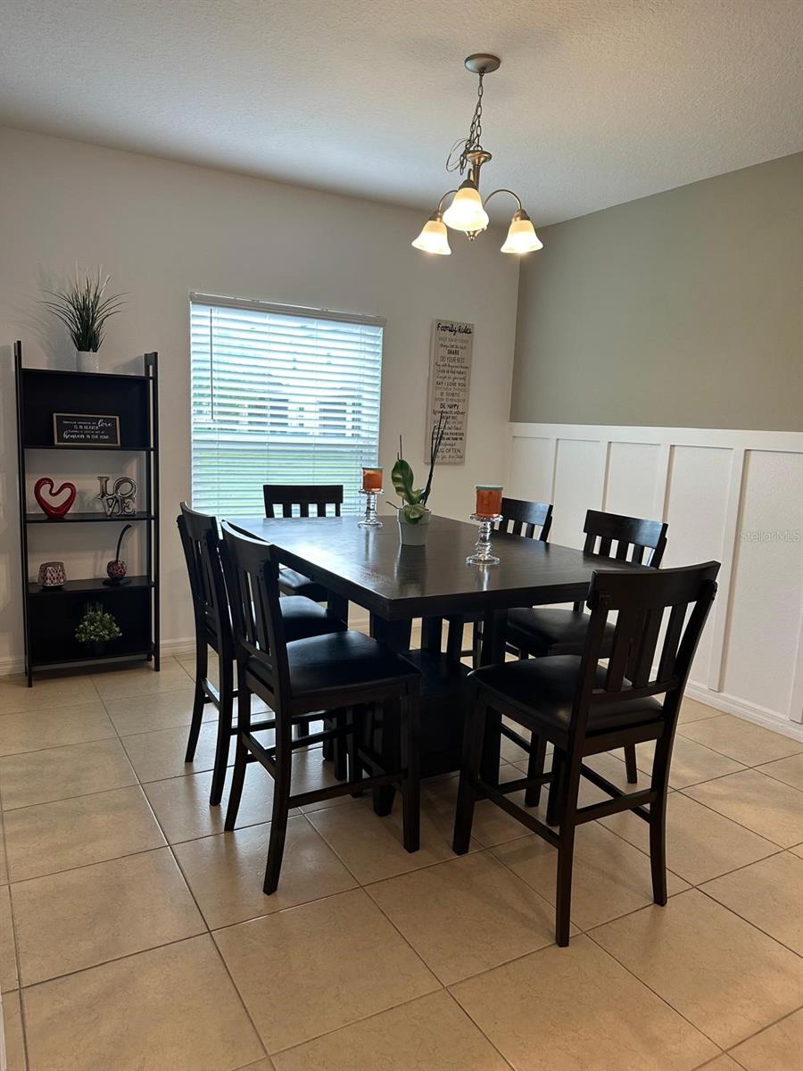 Image 9 of 24 For 223 Annabelle Way 223