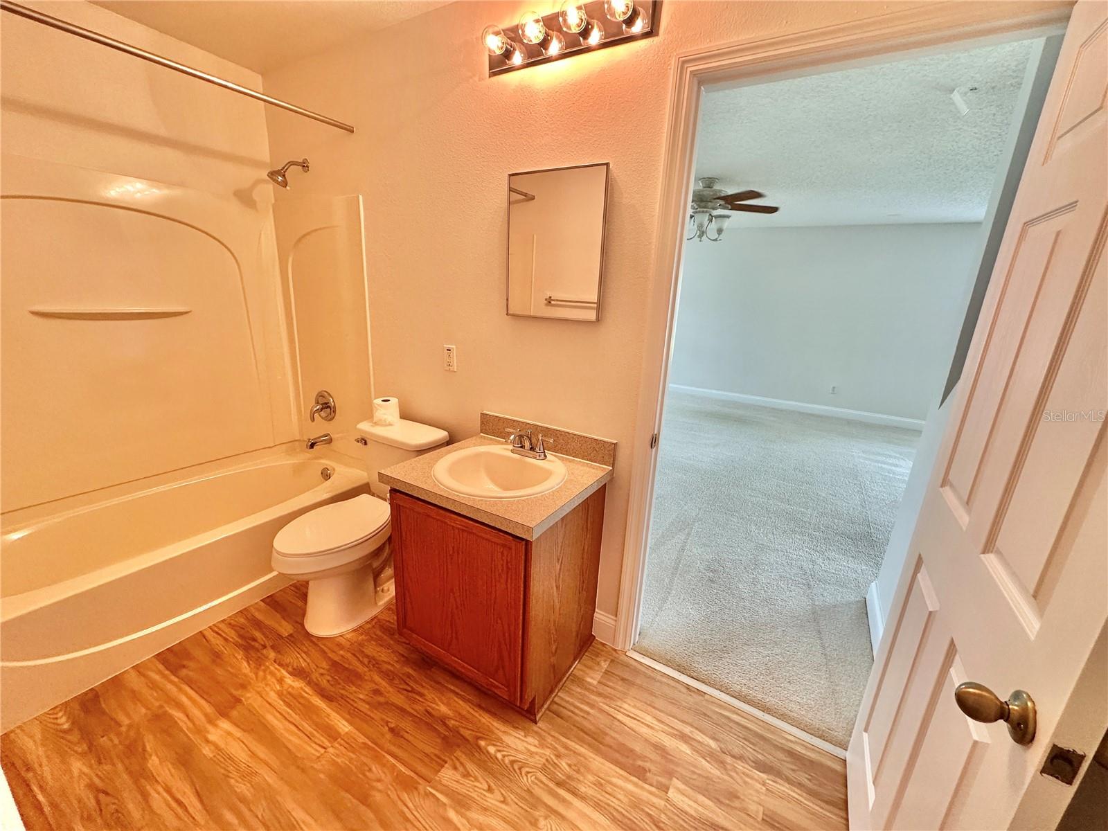 Image 30 of 42 For 107 Keystone Crest Court