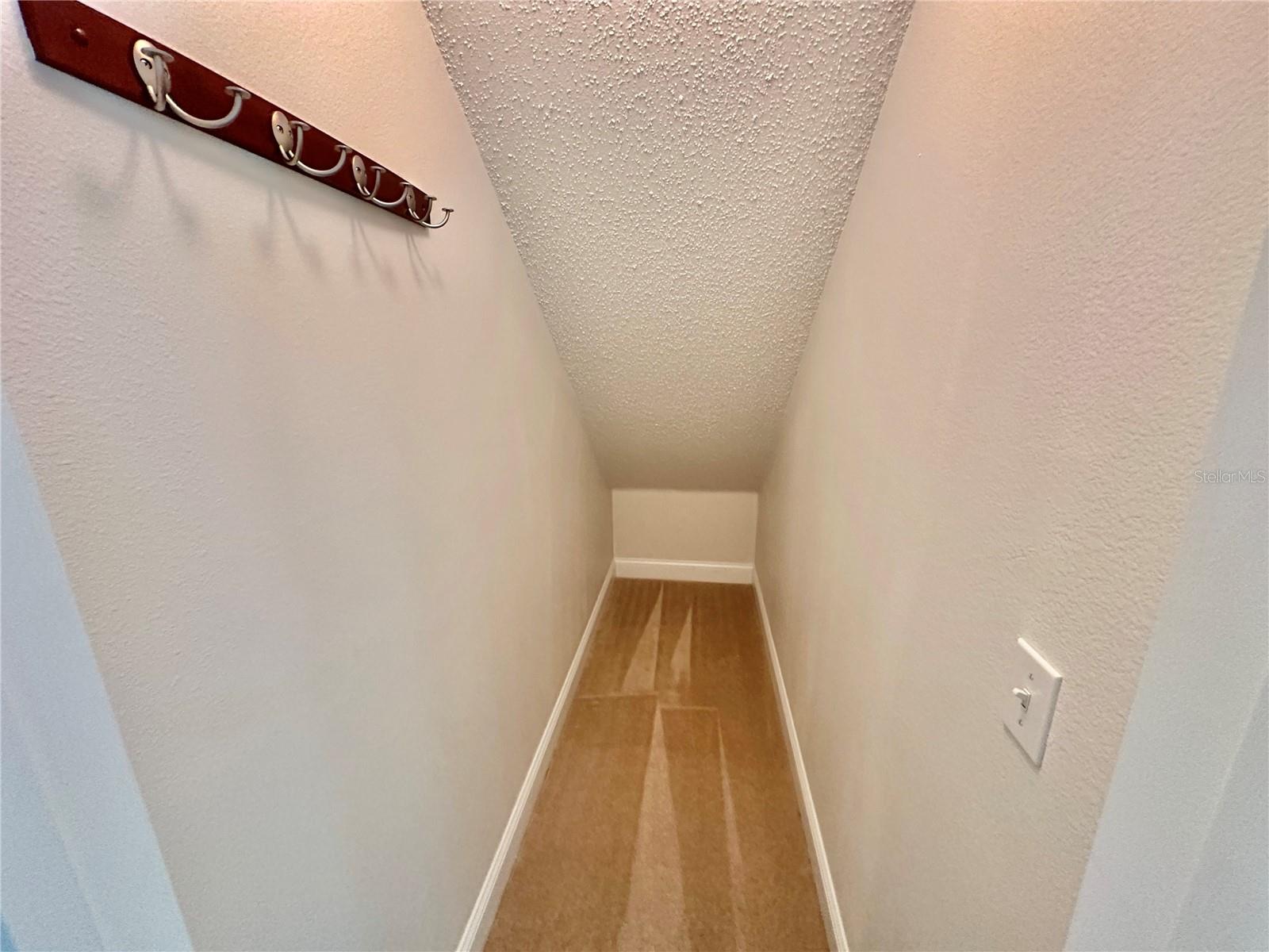 Image 35 of 42 For 107 Keystone Crest Court