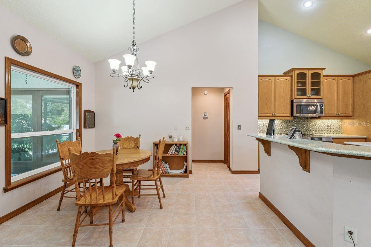 Image 12 of 39 For 908 Almond Tree Circle