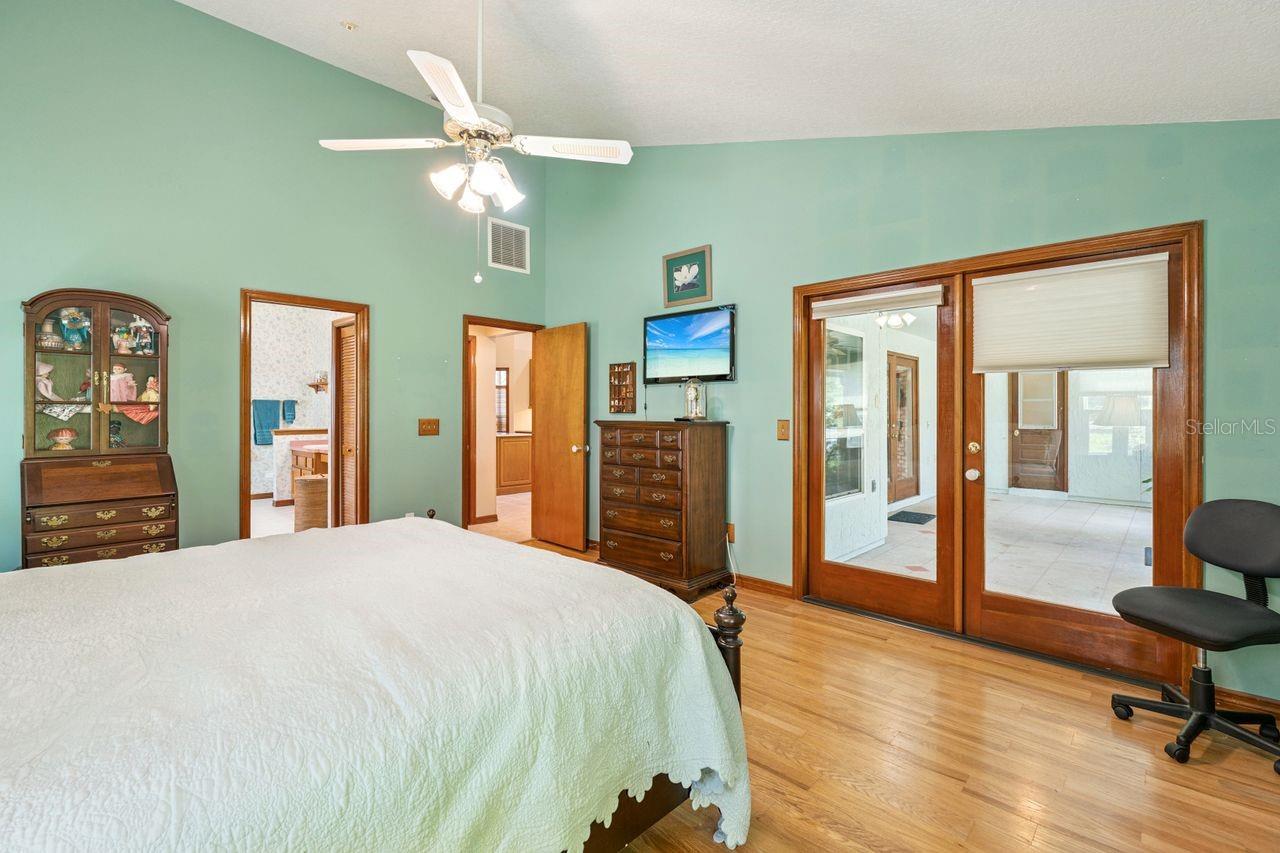 Image 20 of 39 For 908 Almond Tree Circle