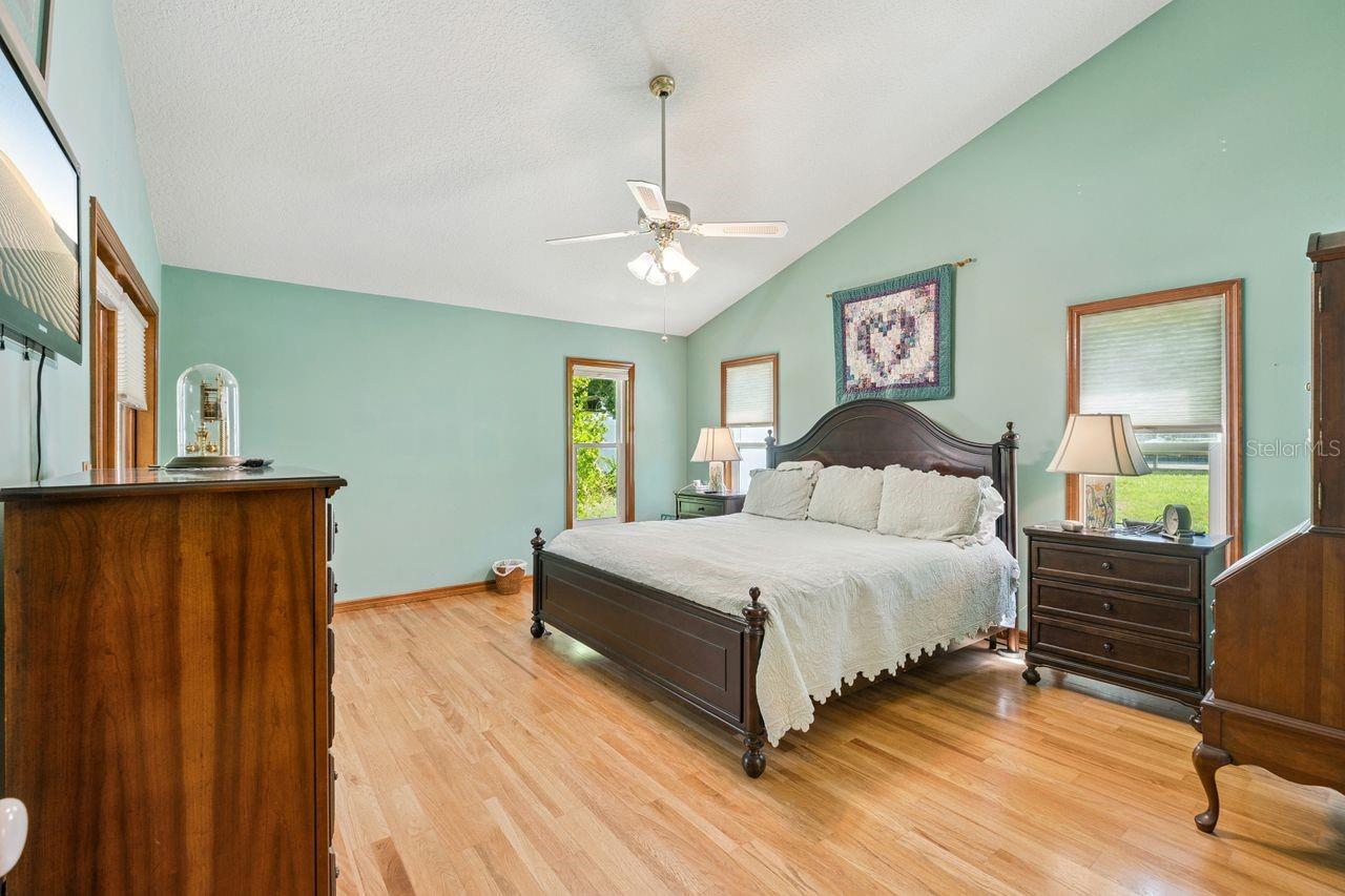 Image 21 of 39 For 908 Almond Tree Circle