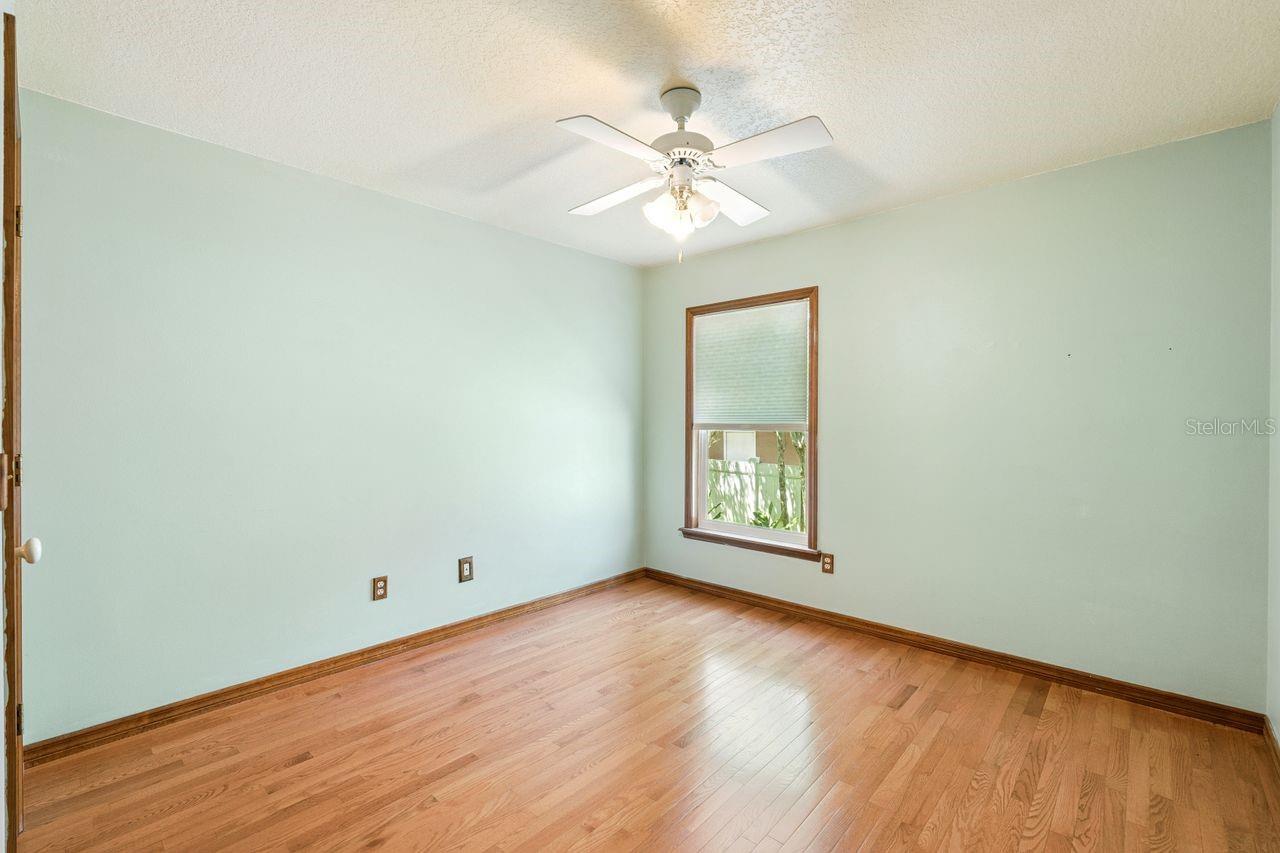 Image 24 of 39 For 908 Almond Tree Circle