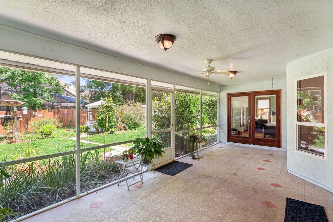 Image 36 of 39 For 908 Almond Tree Circle