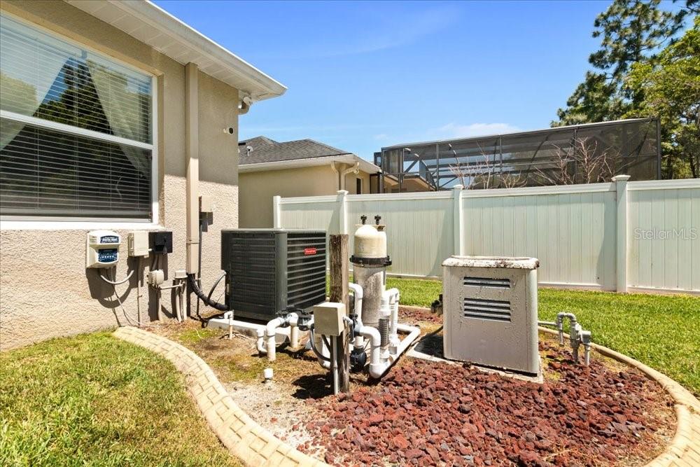 Image 34 of 60 For 3785 Hammonds Ferry Court