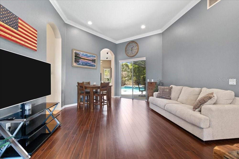 Image 9 of 60 For 3785 Hammonds Ferry Court