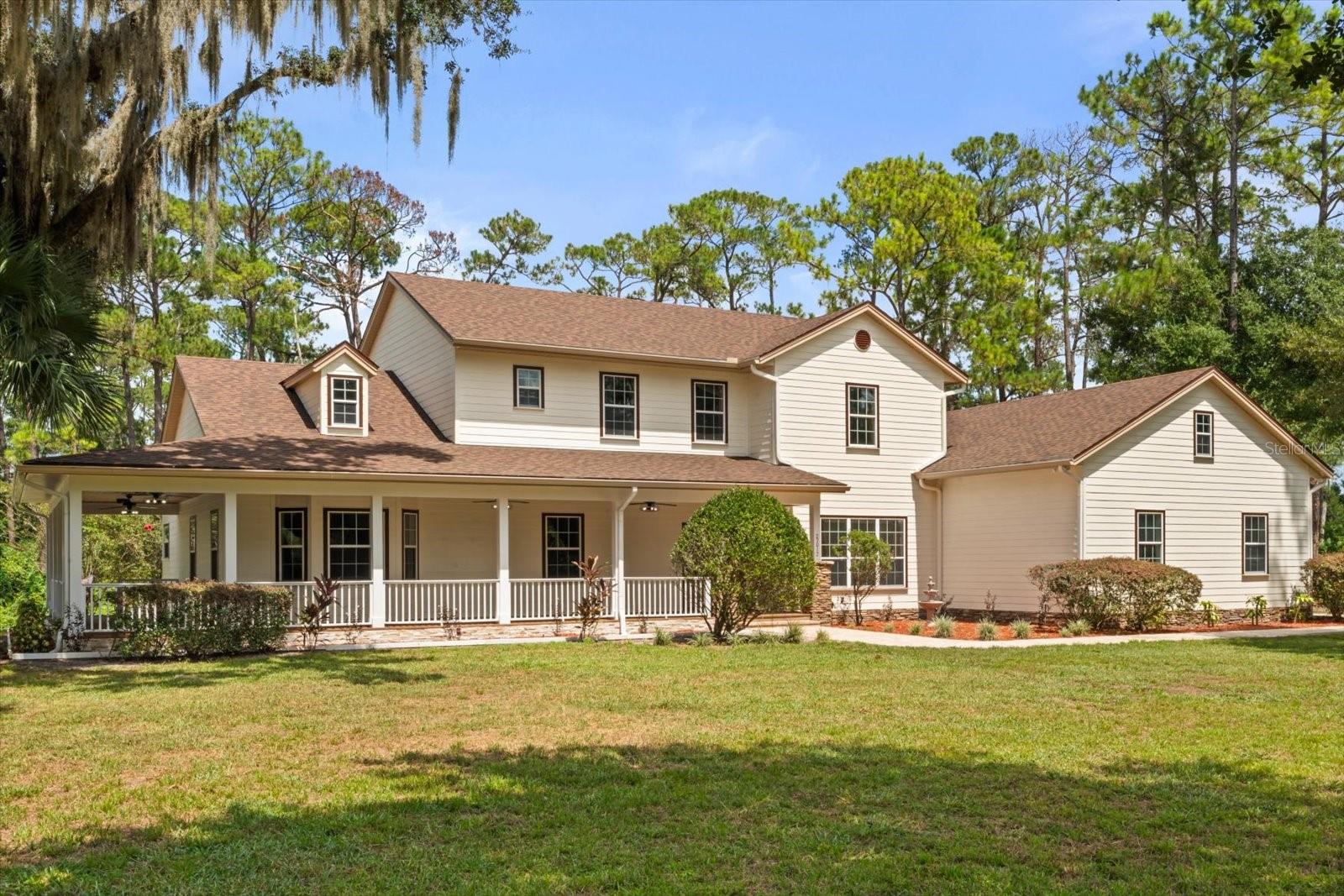Image 3 of 57 For 27012 Grand Oak Lane