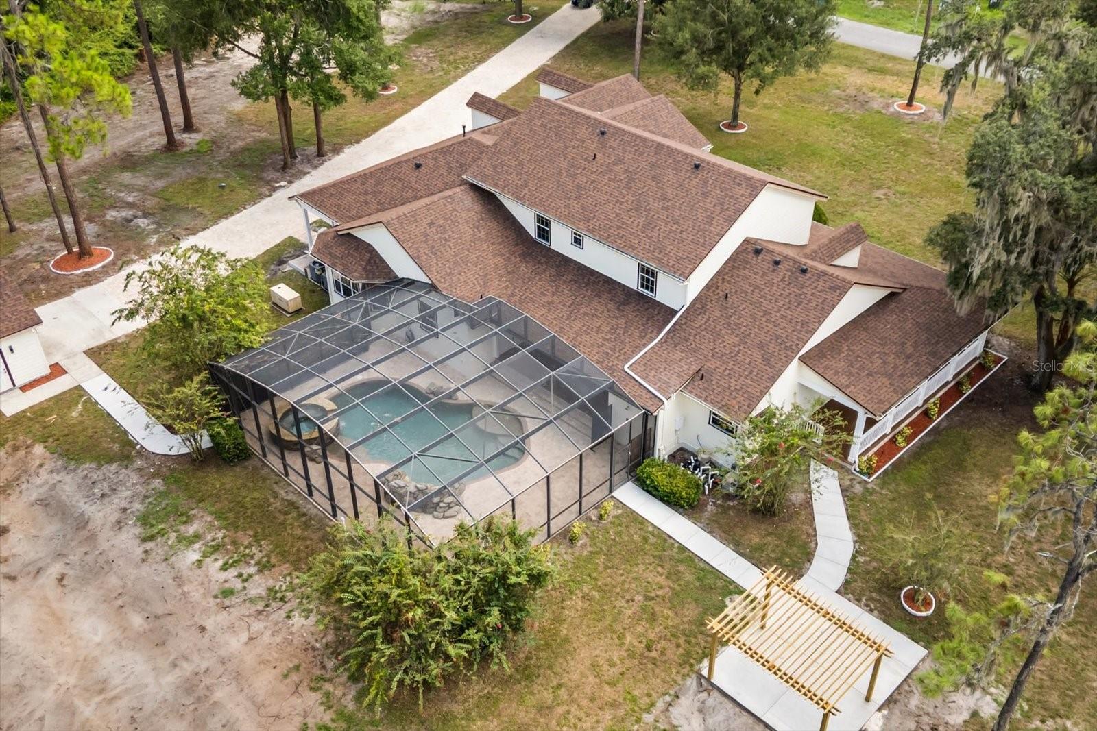 Image 6 of 57 For 27012 Grand Oak Lane