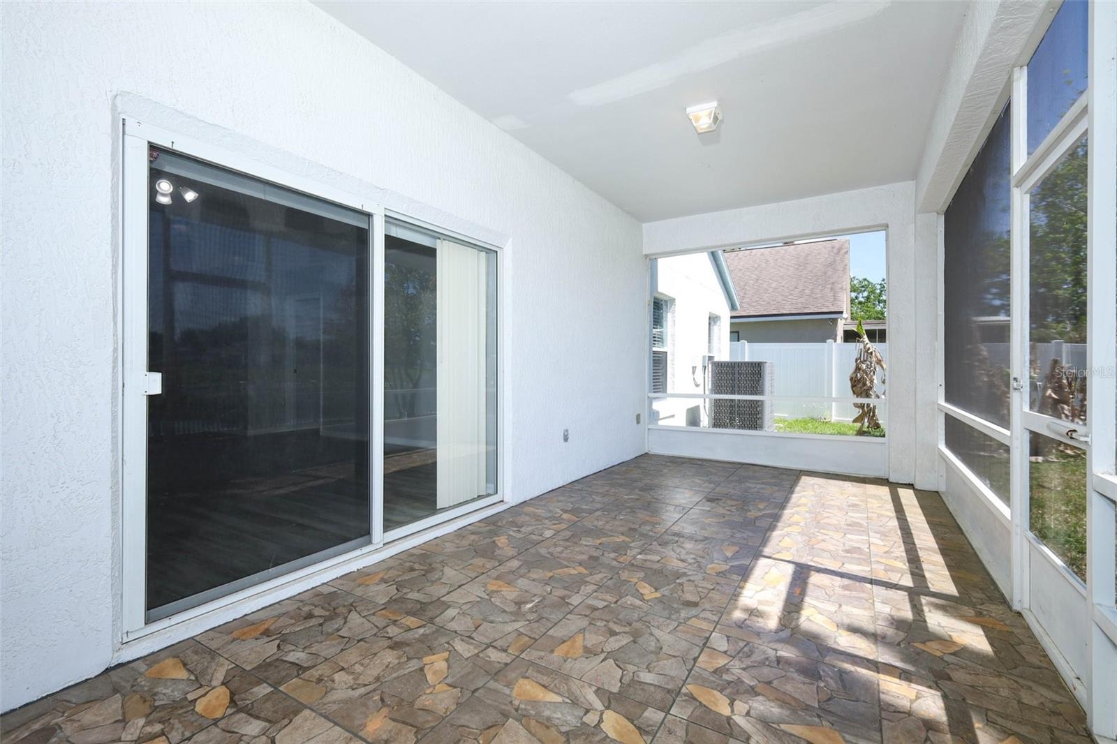 Image 38 of 81 For 408 Lexingdale Drive