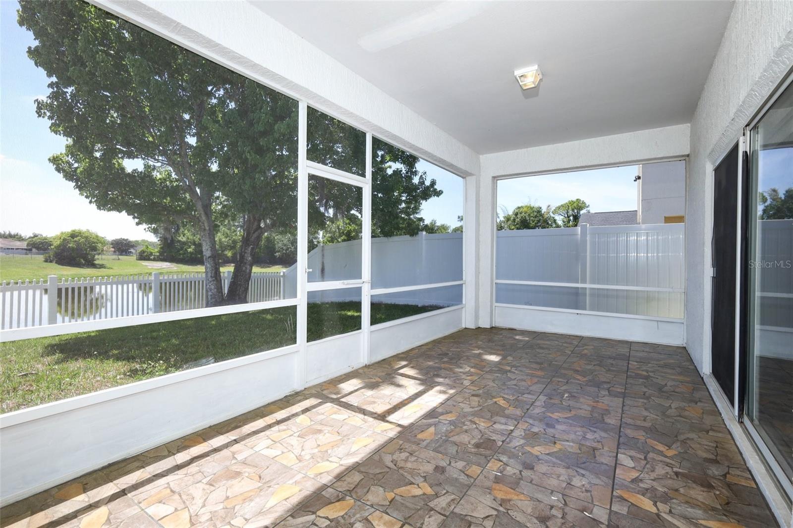 Image 40 of 81 For 408 Lexingdale Drive