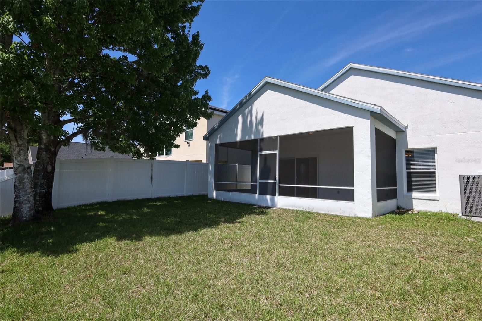 Image 44 of 81 For 408 Lexingdale Drive