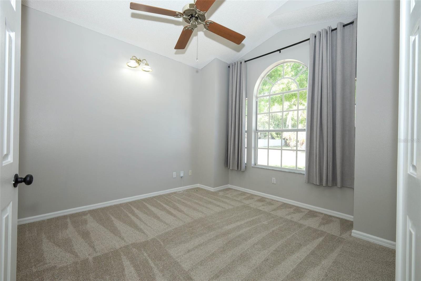 Image 6 of 81 For 408 Lexingdale Drive