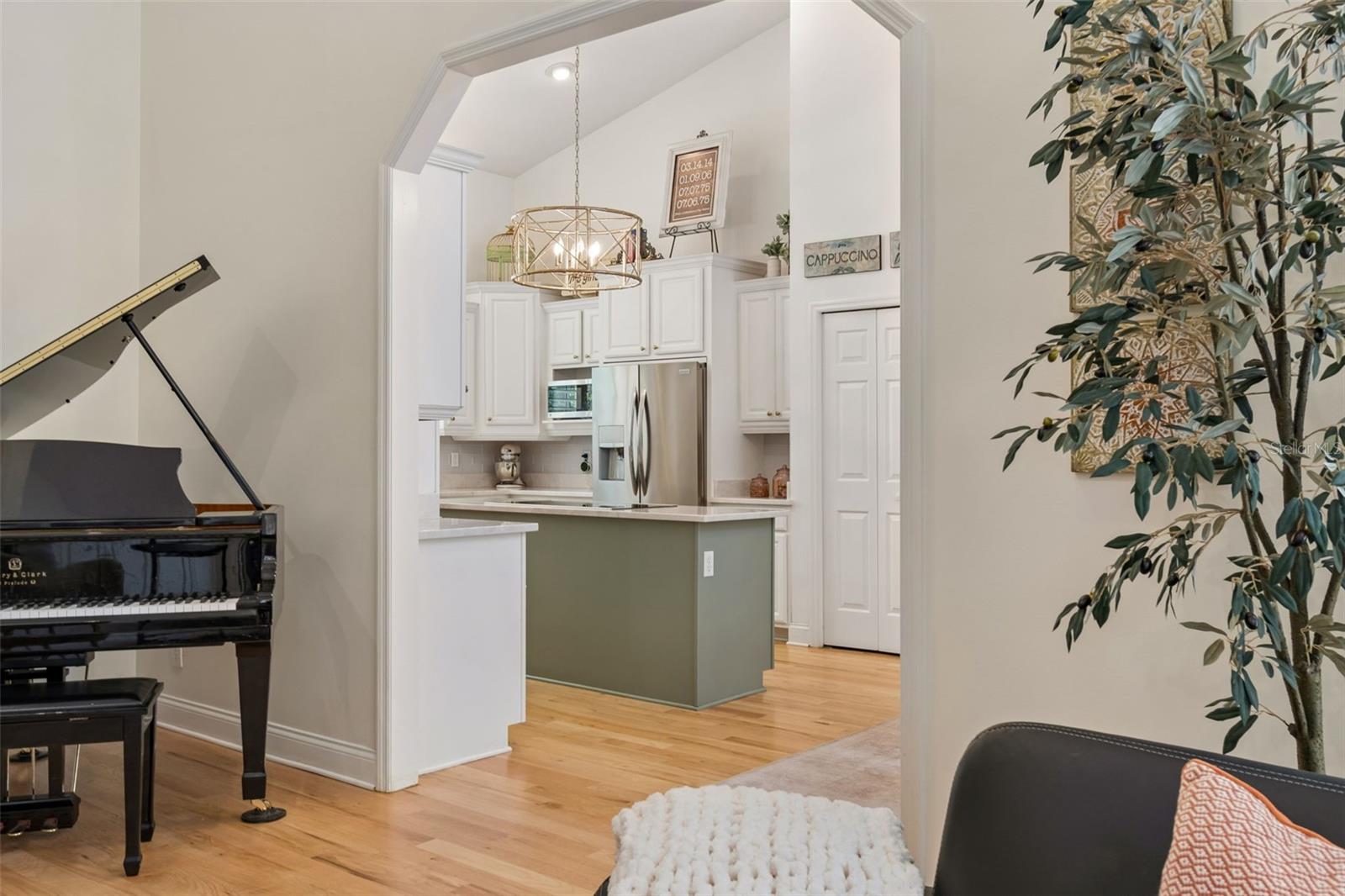 Image 24 of 95 For 1686 Eagle Nest Cir