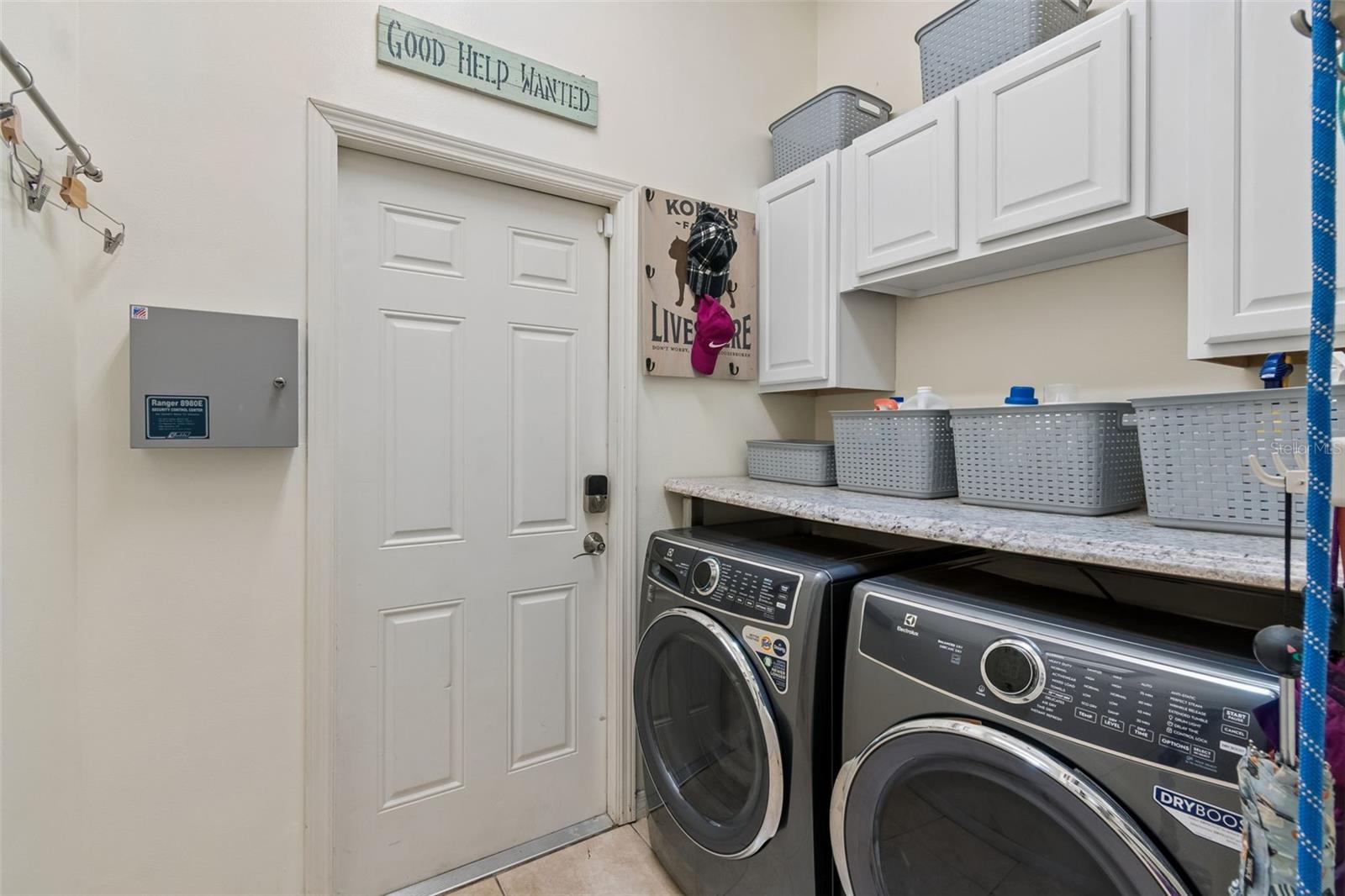 Image 46 of 95 For 1686 Eagle Nest Cir