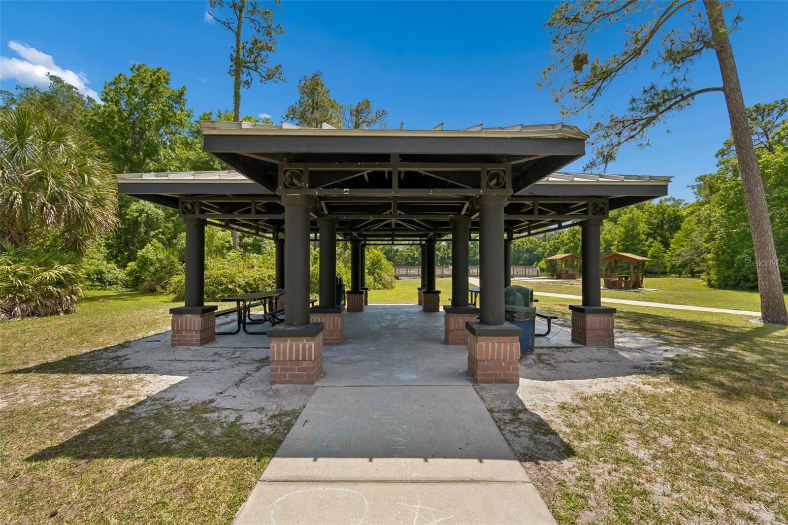 Image 89 of 95 For 1686 Eagle Nest Cir