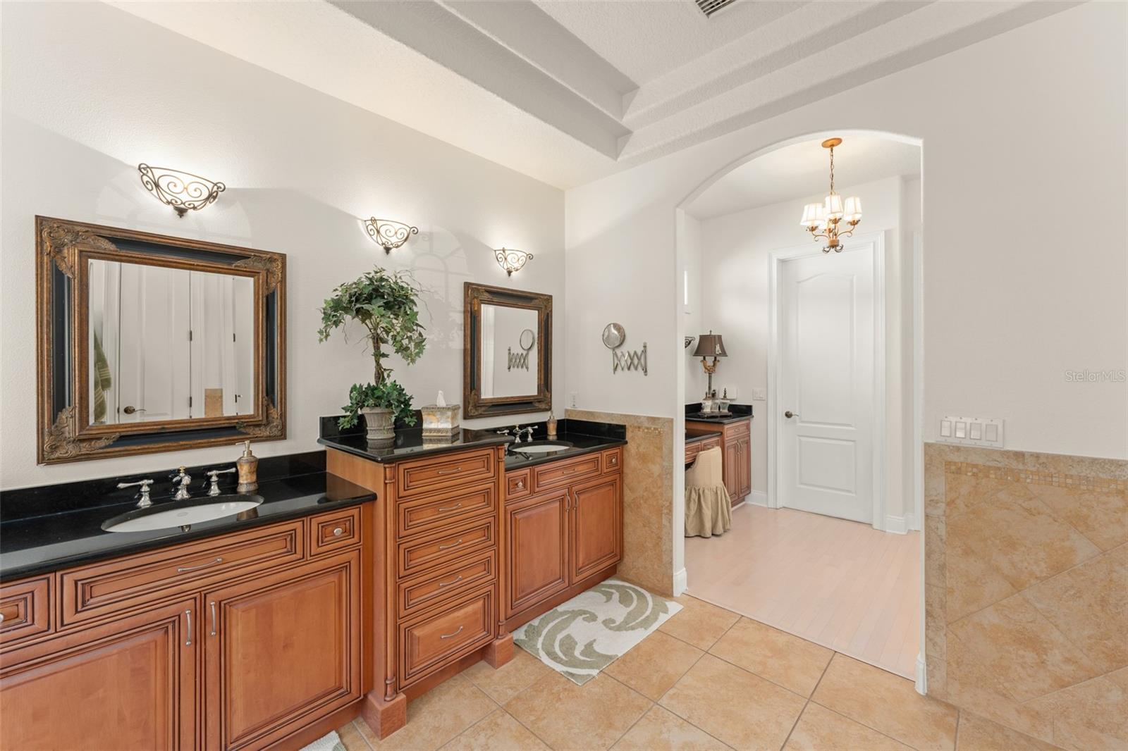 Image 28 of 81 For 12699 Hawkstone Drive