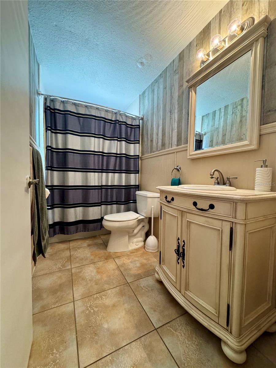 Image 15 of 36 For 2904 Nipawin Court